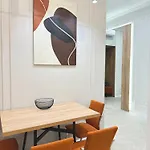 Apartamento на менцинського