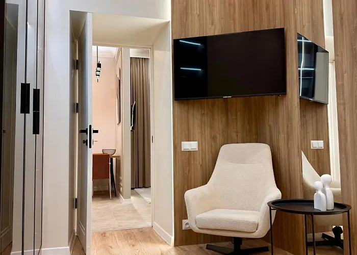 Apartamento на менцинського