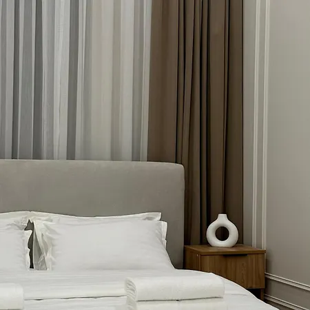 на менцинського Apartman